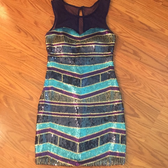 NWOT Sweetheart Neckline Sequin & Mesh Mini Dress